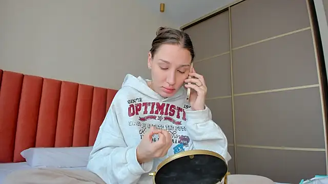 SofiClimbing online show from January 19, 2025, 4:44 am