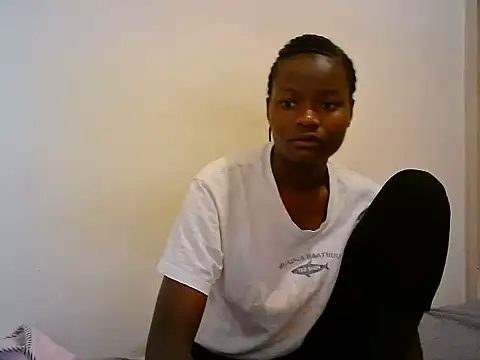 BerryJulie online show from July 2, 2026, 4:40 am