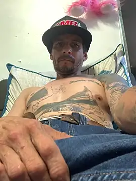 Snapshot of thatmexicanlongdick562 chatting on July 24, 2026, 12:30 am thatmexicanlongdick562 online show from July 24, 2026, 12:30 am