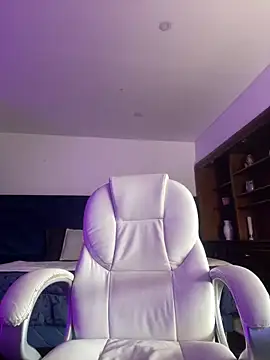 Snapshot of Peytongh_ chatting on July 1, 2026, 7:02 pm Peytongh online show from July 1, 2026, 7:02 pm