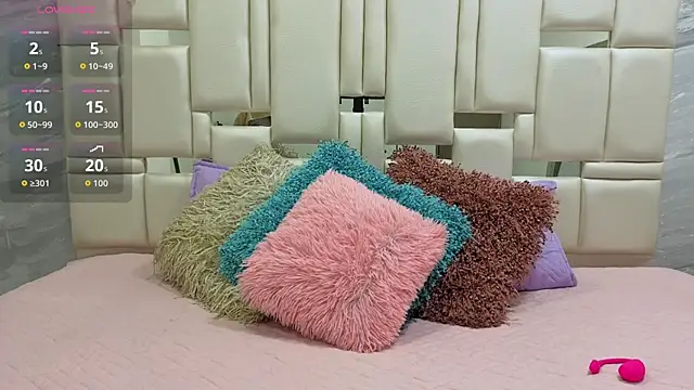 Snapshot of karol_lopez_ chatting on July 11, 2026, 12:08 pm karol lopez online show from July 11, 2026, 12:08 pm
