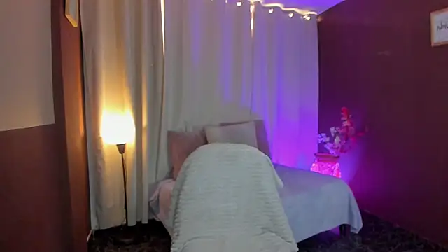 sensual fer online show from June 12, 2026, 12:26 pm
