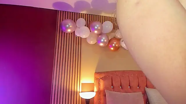 sensual fer online show from July 16, 2026, 12:33 pm