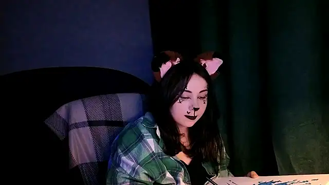 KattyySummer online show from June 16, 2026, 8:22 pm
