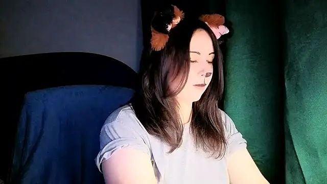 KattyySummer online show from June 28, 2026, 7:53 pm