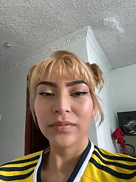 Snapshot of NatalieSterling chatting on June 23, 2026, 2:26 pm NatalieSterling online show from June 23, 2026, 2:26 pm