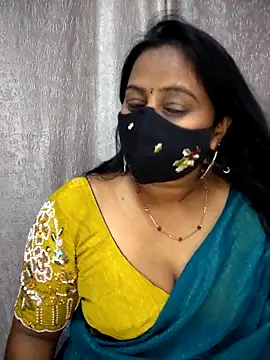 Snapshot of Nithya_ chatting on June 14, 2026, 6:48 am Nithya online show from June 14, 2026, 6:48 am