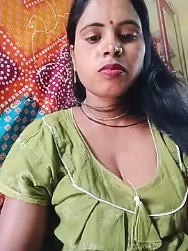 Snapshot of KRITIKA01990 chatting on July 7, 2026, 6:58 am KRITIKA01990 online show from July 7, 2026, 6:58 am