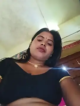 Snapshot of KRITIKA01990 chatting on July 19, 2026, 7:34 am KRITIKA01990 online show from July 19, 2026, 7:34 am