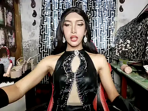 Snapshot of mistress_barbie chatting on July 21, 2026, 4:37 am mistress barbie online show from July 21, 2026, 4:37 am