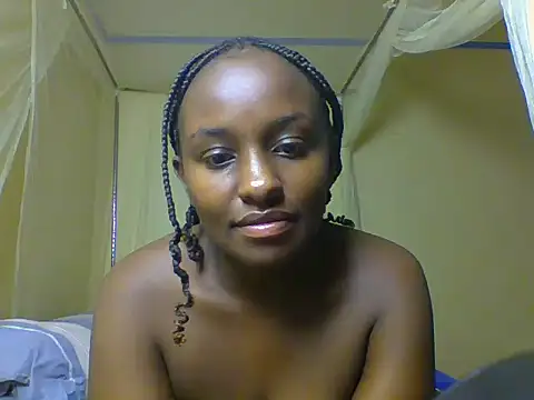 Snapshot of Sexie_bobbies chatting on July 18, 2026, 2:32 pm Sexie bobbies online show from July 18, 2026, 2:32 pm