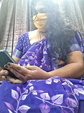 Snapshot of Hot_Sreeja_Tamil chatting on July 7, 2026, 4:26 am Hot Sreeja Tamil online show from July 7, 2026, 4:26 am