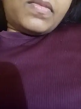 Snapshot of Sravanthi52 chatting on June 4, 2026, 4:07 am Sravanthi52 online show from June 4, 2026, 4:07 am