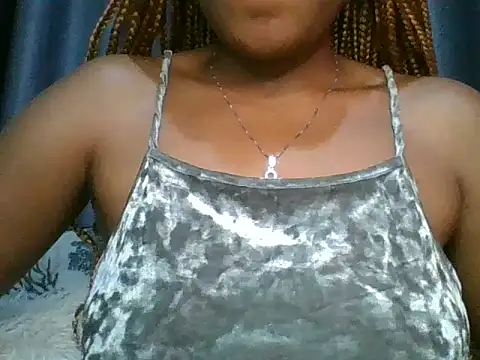 CreamyQueen254 online show from July 17, 2026, 7:52 pm