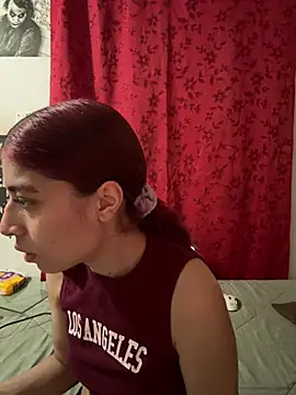 Snapshot of Cherry_Luna1 chatting on July 24, 2026, 1:20 pm Cherry Luna1 online show from July 24, 2026, 1:20 pm