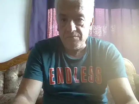 sexafroditaxl online show from June 13, 2026, 8:18 pm