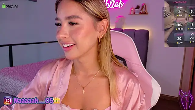 Snapshot of Nallah__ chatting on July 19, 2026, 2:43 pm Nallah online show from July 19, 2026, 2:43 pm