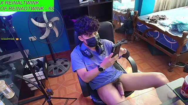 reinaltwink online show from June 8, 2026, 7:03 pm