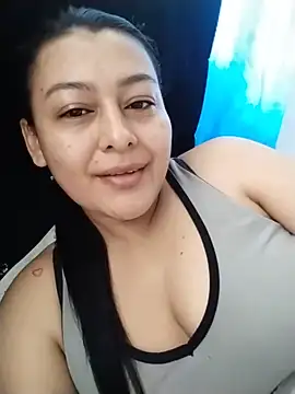 sussan sexymilf online show from July 23, 2026, 5:00 pm