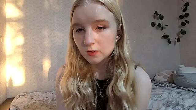 InnoBelle online show from June 6, 2026, 1:54 am