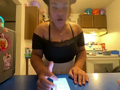 mazikeen94 online show from June 30, 2026, 8:37 am