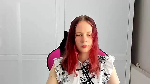 Snapshot of Skylar_spring chatting on June 30, 2026, 6:47 am Skylar spring online show from June 30, 2026, 6:47 am