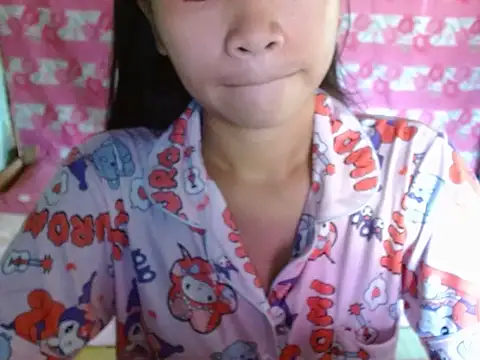 Snapshot of Itsme_Foxy_Shantale chatting on July 6, 2026, 11:51 pm Itsme Foxy Shantale online show from July 6, 2026, 11:51 pm
