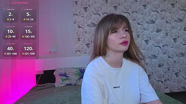 Snapshot of Katrin_s chatting on June 4, 2026, 11:22 pm Katrin s online show from June 4, 2026, 11:22 pm