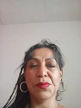 Snapshot of awezomepenelope chatting on June 7, 2026, 6:22 pm awezomepenelope online show from June 7, 2026, 6:22 pm