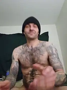 Snapshot of bigtattedcock chatting on June 6, 2026, 7:02 am bigtattedcock online show from June 6, 2026, 7:02 am