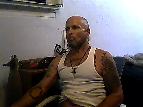 Snapshot of SlickDickyadown chatting on July 9, 2026, 12:26 am SlickDickyadown online show from July 9, 2026, 12:26 am