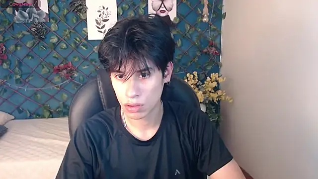 Snapshot of wayath1 chatting on July 1, 2026, 11:12 am wayath1 online show from July 1, 2026, 11:12 am