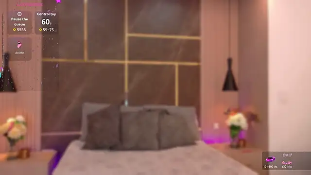 Snapshot of Charlotte-Brandt chatting on June 25, 2026, 4:01 am Charlotte-Brandt online show from June 25, 2026, 4:01 am