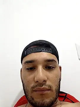 Thiago Stone1 online show from July 7, 2026, 1:59 pm
