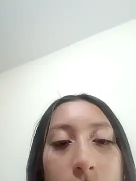 Snapshot of MiaSaen chatting on July 7, 2026, 6:47 am MiaSaen online show from July 7, 2026, 6:47 am