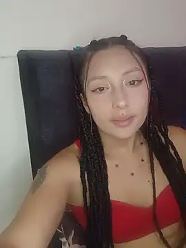 Snapshot of MiaSaen chatting on July 16, 2026, 8:37 pm MiaSaen online show from July 16, 2026, 8:37 pm
