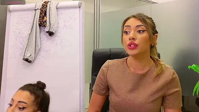 BabesGoWild online show from March 10, 2025, 8:23 pm