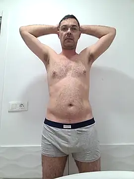 Maturesexyman online show from June 19, 2026, 1:37 pm