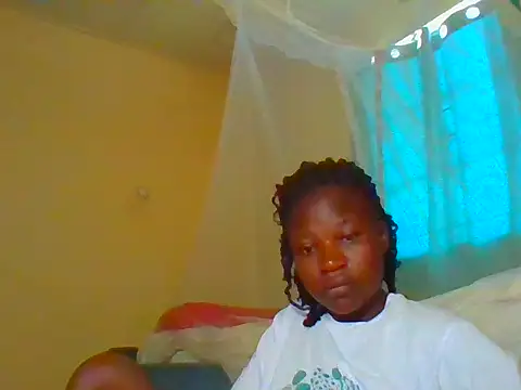 Snapshot of candycrusha chatting on July 23, 2026, 5:27 am candycrusha online show from July 23, 2026, 5:27 am