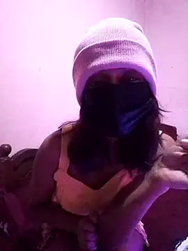 Snapshot of queen_shelly chatting on July 28, 2026, 7:39 pm queen shelly online show from July 28, 2026, 7:39 pm