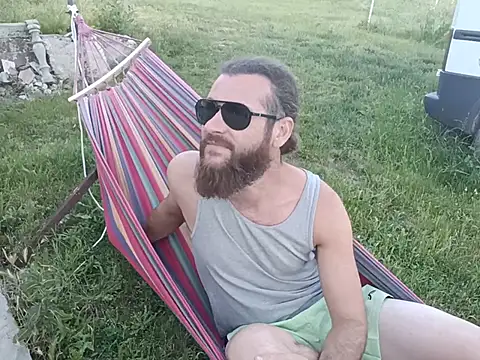 Snapshot of Sir_pelo chatting on June 21, 2026, 5:04 pm Sir pelo online show from June 21, 2026, 5:04 pm
