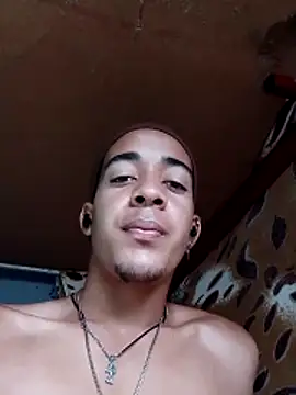Snapshot of Enzo_Manul chatting on June 8, 2026, 3:23 pm Enzo Manul online show from June 8, 2026, 3:23 pm