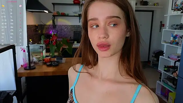 Snapshot of AliviaWithLove chatting on July 3, 2026, 9:27 am AliviaWithLove online show from July 3, 2026, 9:27 am