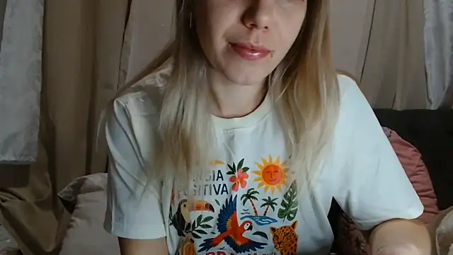 Snapshot of Alana_sc chatting on July 15, 2026, 6:13 pm Alana sc online show from July 15, 2026, 6:13 pm