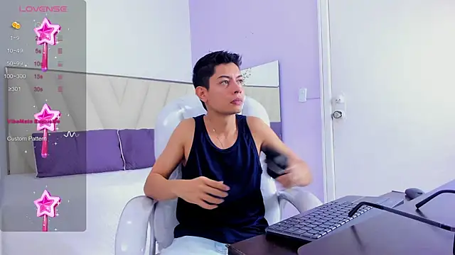 Snapshot of Ethan12_ chatting on July 18, 2026, 3:22 am Ethan12 online show from July 18, 2026, 3:22 am