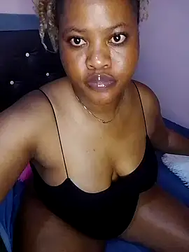 Yvone254 online show from July 24, 2026, 8:51 pm