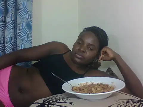 Snapshot of PrettyEve chatting on July 9, 2026, 4:55 pm PrettyEve online show from July 9, 2026, 4:55 pm
