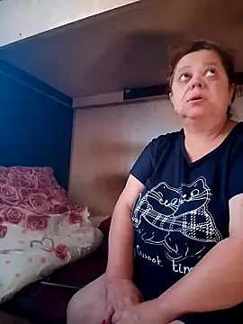 Snapshot of oksana72 chatting on September 21, 2025, 6:26 am oksana72 online show from September 21, 2025, 6:26 am