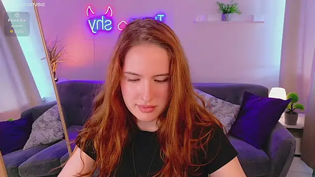 Snapshot of ChloeAster chatting on June 14, 2026, 1:35 pm ChloeAster online show from June 14, 2026, 1:35 pm
