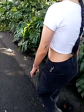 Sex outside194 online show from June 18, 2026, 3:05 pm